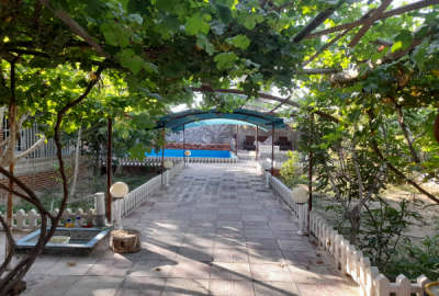 باغ قبل باغبهادران روستای دره شورجه ۴۲۰ متر