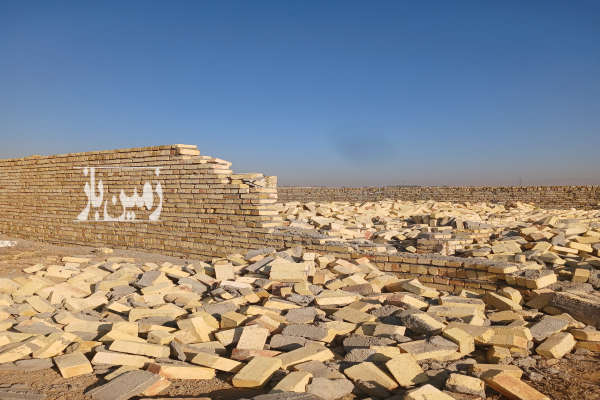 فروش زمین چهار دیواری در ابهر ۲۰۰ متر-1