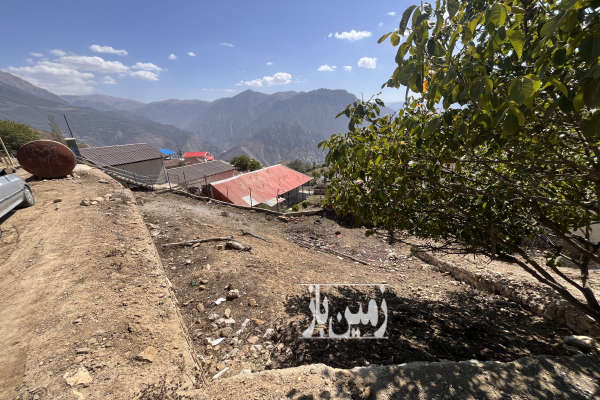 زمین مسکونی به مساحت ۳۰۰ متر پلسفید روستای ملرد-2