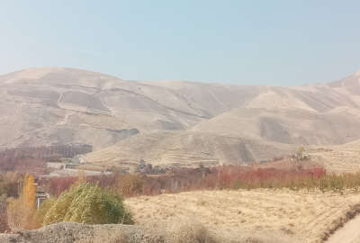 زمین دیم در تفرجگاه بند ۲۲۰۰۰ متر