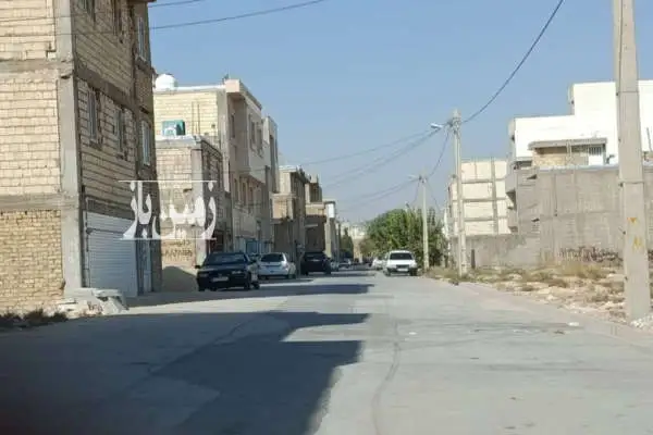 فروش قطعه زمین ۵۷۰ متری درب از حیاط خیابان گل یخ - تصویر 2