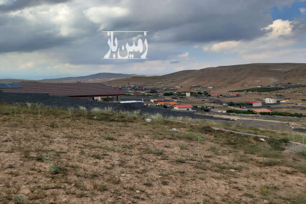 زمین فیروزکوه جاده سیدآباد روستای سیمین دشت ۴۰۰ متر-1