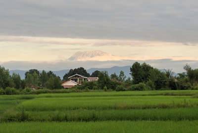 فروش زمین ۵۳۰ متری مسکونی فومن روستای حسین اباد