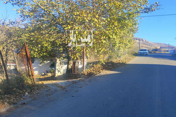 زمین با خانه کلنگی در بره سر روستای نوده خورگام ۸۰۰ متر-4