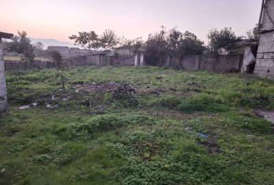 زمین بین رودسر و رامسر همراه خانه قدیمی ۸۰۰ متر