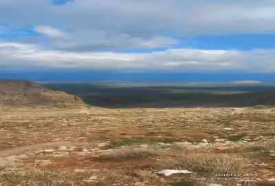 زمین مناسب باغ وباغچه ۲۰۰۰ متر در سنقر