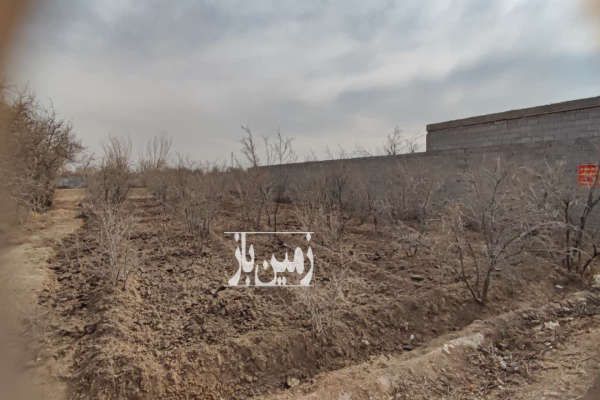 زمین باغ ویلاشهر به طرف نجف آباد ۷۱۰ متر-1