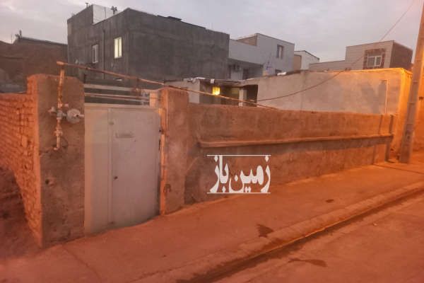 زمین و خانه کلنگی ۳۰۰ متری کمال آباد-1