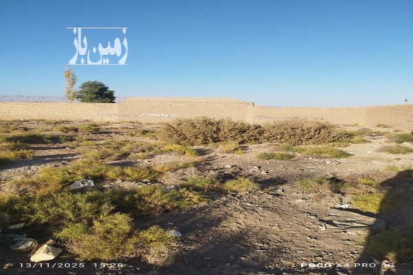 زمین بر بلوار صفار زاده پشت شهرک افضلی پور کرمان ۳۰۰ متر-2