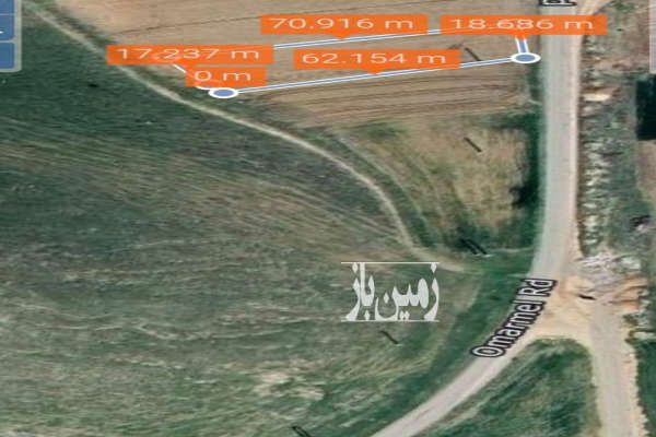 زمین عمرمل بر جاده اصلی ۱۲۰۰ متر-1
