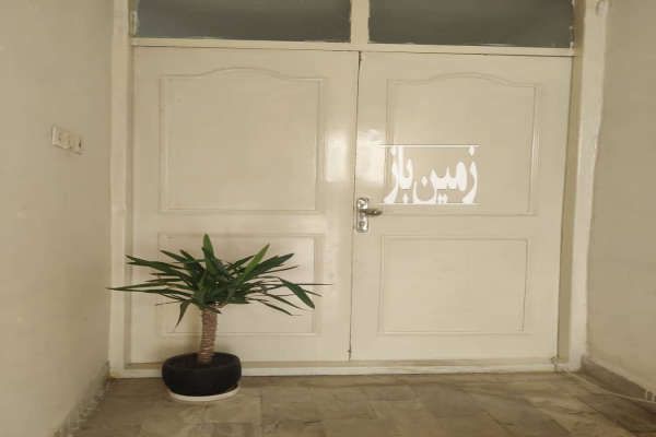 زمین و خانه کلنگی بر خیابان اصلی با قابلیت سکونت ۱۰۰ متر-3