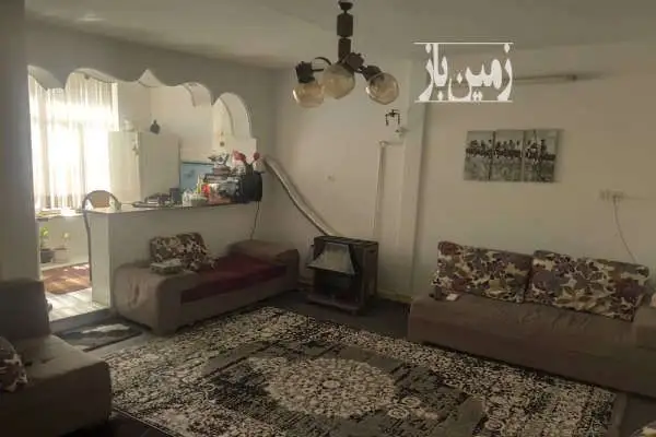 زمین و خانه کلنگی بر خیابان اصلی با قابلیت سکونت ۱۰۰ متر - تصویر 4