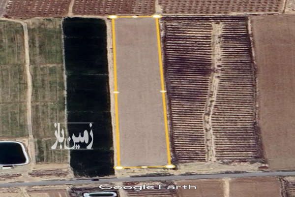 زمین کشاوزری بر جاده اصلی روستای محمودآباد ۹۲۵۸ متر-4