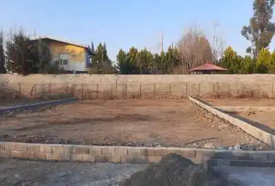 زمین داخل بافت کیلومتر ۱ساری واقع در اوجامحله