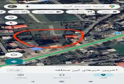 زمین داخل بافت لب جاده مسکونی شهر لاریم