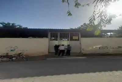زمین مسکونی دامداری واقع در التپه ۱۴۰ متر