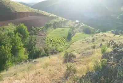 باغ جاده دیواندره نرسیده به حسین آباد روستای خلیفه ترخان