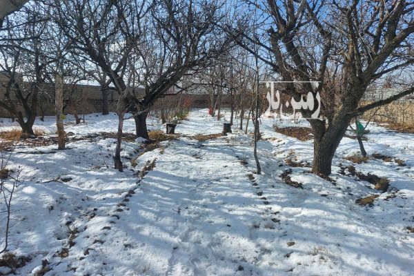 باغچه با بنای احداثی و استخر و انباری دماوند سربندان-2