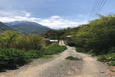 زمین با پروانه و نقشه مهندسی ییلاق دوهزار روستای پایین اشتوج