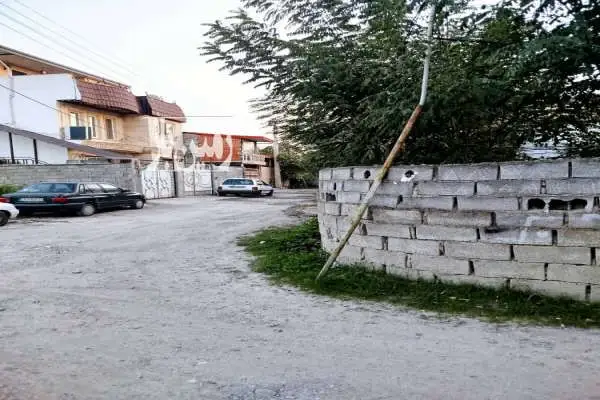 زمین مسکونی دارای سند تک برگ در بهار نارنج - تصویر 2