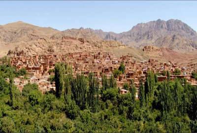 زمین کشاورزی سرشک پای کوه چغاد