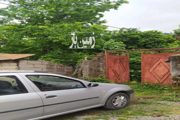 زمین و خانه مسکونی قدیمی با محوطه باغ درختان میوه در دیوشل-2