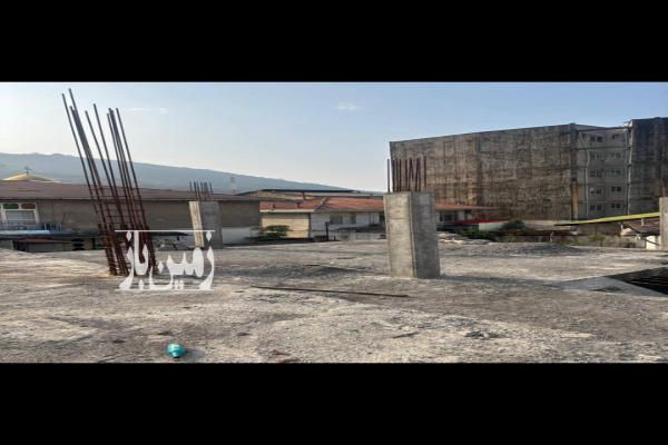 زمین ۲۴۰ متری نیمه کاره زیراب خیابان شهید حمیدی-3