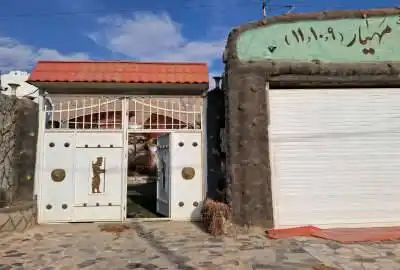 باغ با مغازه تجاری مهیار ۴۰۰ متر