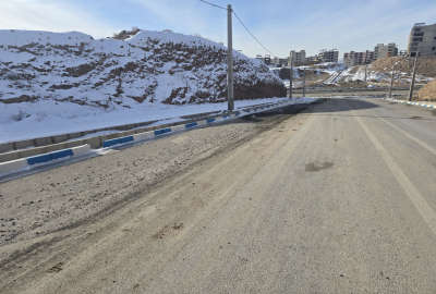 زمین مسکونی تجاری موقعیت عالی ۶۴۰ متر