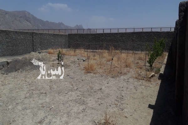 مجموعه باغ چهاردیواری پیربکران روستای خوانسارک ۷۵۰ متر-1