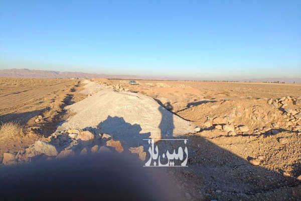 فروش زمین زیر دست گاو داری صنعتی اقلید ۳۰۰۰ متر-1