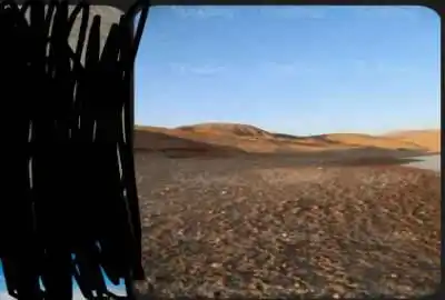 زمین کشاورزی دیمی روستای ولامدر پشت روستا ۱۰۰۰۰ متر