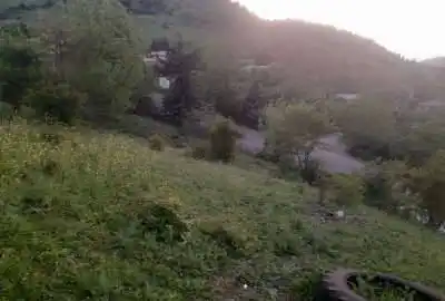 زمین در بافت مسکونی رودبار توتکابن روستای چره ۶۰۰ متر