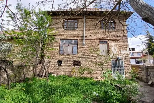 فروش زمین مسکونی تجاری با پشت باغ کیاسر خیابان ساهد ۳۰۰ متر - تصویر 2