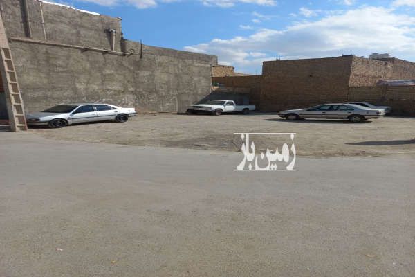 زمین ۹۰ متری دو نبش خیابان لاله شمالی خیابان دستغیب-2