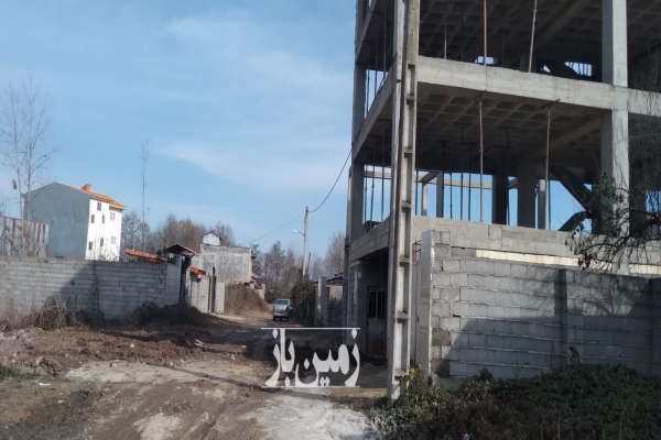 زمین ۲۷۰ متر کوچصفهان بر خیابان-3