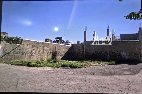 فروش زمین ۹۰ متری مسکونی در سقرچین جاده رباط کریم-1
