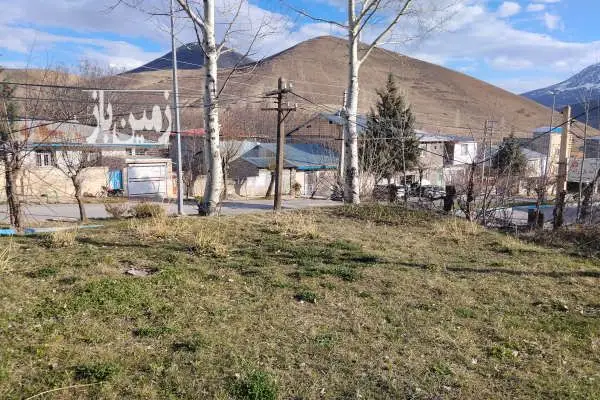 زمین با کاربری مسکونی درخلخال کلور ۳۴۱ متر - تصویر 3