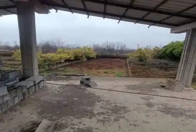 زمین ۵۵۰ متر روستای کارکو داخل بافت زردمسکونی و یک سوییت