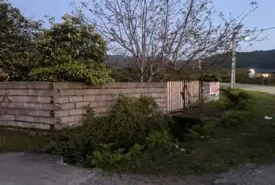 فروش زمین سه بر ۲۶۰ متر عباس آباد روستای پرچور