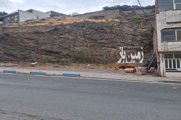 فروش زمین رودبار زیتون بر جاده ۲۰۰ متر-1