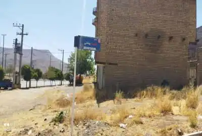 زمین مسکونی نوبران ۴۵۰ متر با جواز ساخت و انشعابات