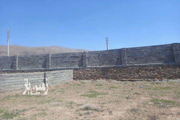 زمین چهاردیواری ۳۸۵ متر در روستای فشند هشتگرد-1