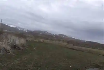 فروش زمین ۱۳۰۰ متر جاده پونل خلخال نرسیده به روستای مجره