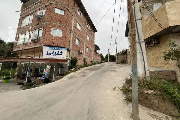زمین دارای سند تک برگ و پروانه ساخت ۱۰۰۰ متر - تصویر 3