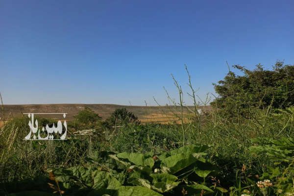 زمین زراعی دارای چشمه در سرعین روستای کنزق ۲۲۰۰ متر-2