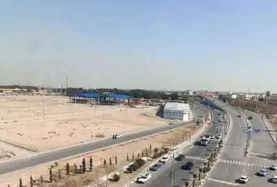 زمین مسکونی سند دار دقیق روبروی ورودی مترو کهریزک ۵۰ متر