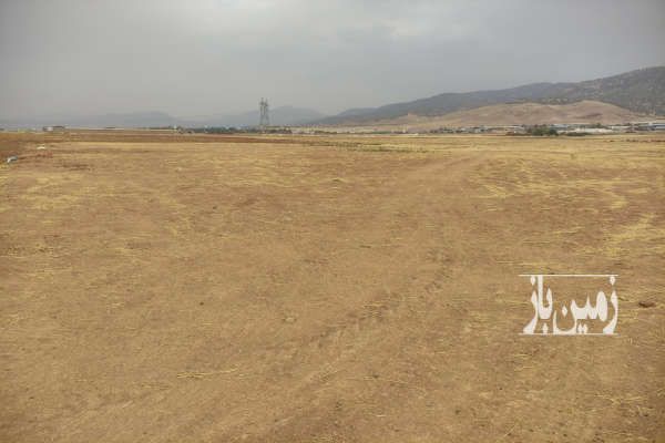 زمین کشاورزی صنعتی با مجوز گلخانه و مجوز چاه ۵۰۰۰ متر-2
