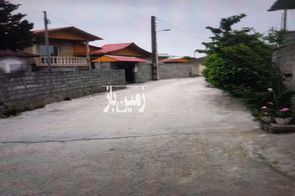 زمین با بنا قدیمی ۲۷۴ متری آمل دشت سر روستای فیروزکلا-3