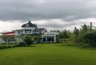 زمین برخیابان اصلی سنگاچین ۲۷۰ متر